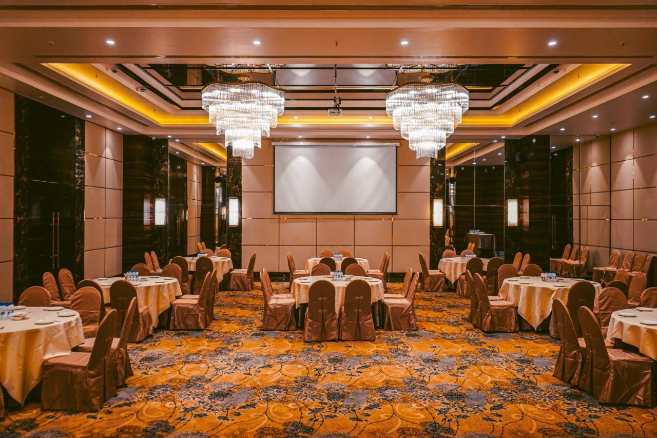 Hotel Avinash International Jagdalpur Exterior photo